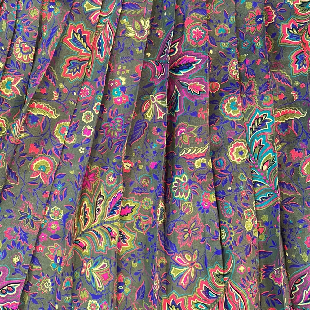 Floral Patterned Women's Skirt - Picture 6 of 8